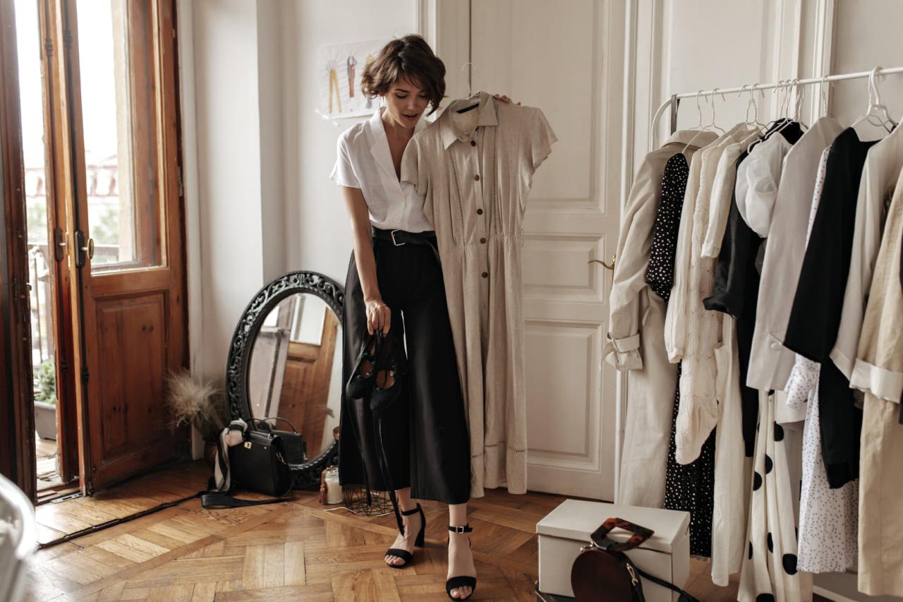 Tips For Creating A Minimalist Capsule Wardrobe