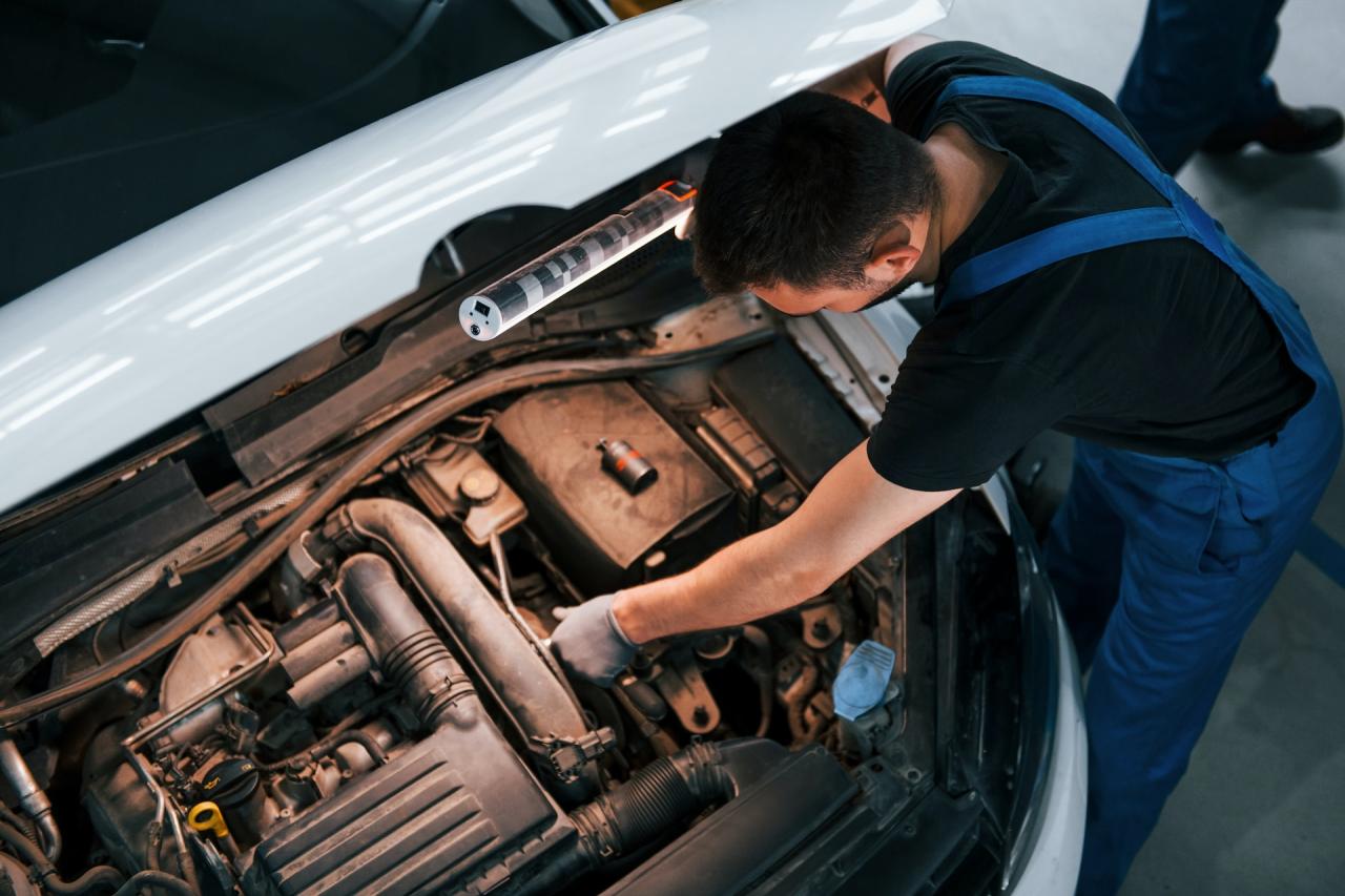 How To Maintain Car Engine Performance For Longevity