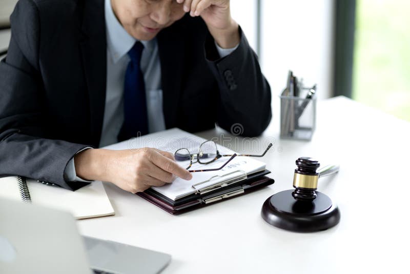 How Can I Find A Good Lawyer For My Case