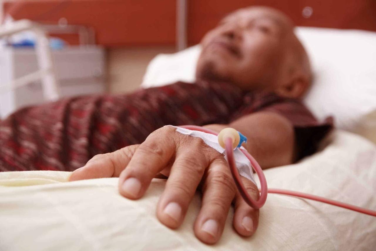 What Are The Early Signs Of Chronic Diseases In Adults
